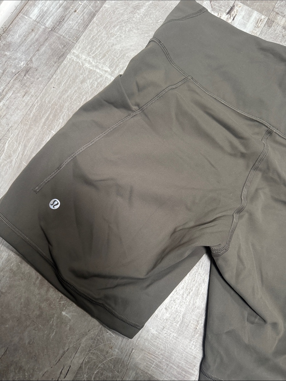 lululemon athletica Women's Dark Olive Green Bike Shorts - Picture 2 of 3